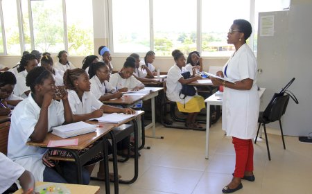 LUNDA-SUL VAI GANHAR ESCOLA DE FORMAÇÃO DE PROFESSORES COM INVESTIMENTO DE 20,5 MIL MILHÕES DE KWANZAS