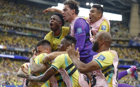 ‘‘MAIS PRÓXIMOS DO HEXA?’’ BRASIL FAZ REMONTADA E GARANTE LUGAR NOS OITAVOS DE FINAL