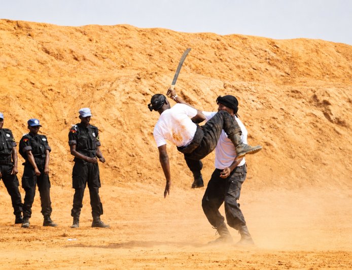 “OS NINJAS” IMPRESSIONAM COM DEMONSTRAÇÃO TÁCTICA NAS CELEBRAÇÕES DOS 34 ANOS DA PIR