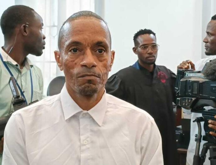 TRIBUNAL DE LUANDA JULGA "MAN GENAS" POR ALEGADAS OFENSAS AO PRESIDENTE DA REPÚBLICA