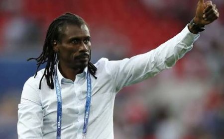 ALIOU CISSÉ IMPÕE REGRAS DE DISCIPLINA NOS PALANCAS NEGRAS
