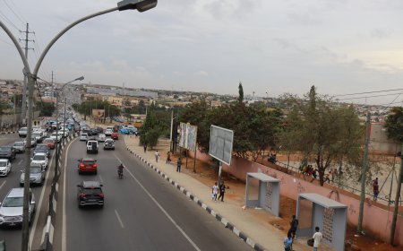 TRÂNSITO EM LUANDA: CIRCULAÇÃO CONDICIONADA EM VÁRIAS ARTÉRIAS DA CAPITAL