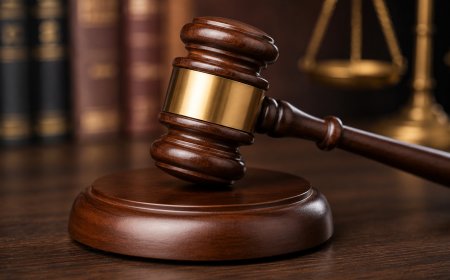 SOB RISCO DE DESABAMENTO TRIBUNAL DO SUMBE TRANSFERE SERVIÇOS JUDICIAIS DA SALA DE COMPETÊNCIA GENÉRICA DE PORTO AMBOIM