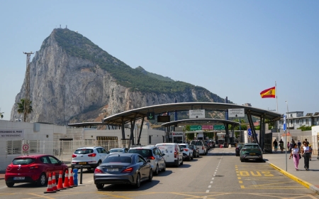 GIBRALTAR DERRUBA MURO HISTÓRICO E ABRE UMA NOVA ERA NA FRONTEIRA COM ESPANHA