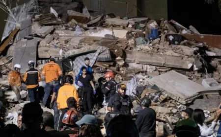 UM MÊS APÓS TERREMOTOS VENEZUELA AINDA TEM CENTENAS DE DESAPARECIDOS E FUTURO INCERTO