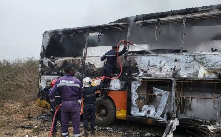 COLISÃO ENTRE AUTOCARRO E MOTORIZADA PROVOCA 11 MORTOS E 12 FERIDOS GRAVES NO CUANZA-SUL