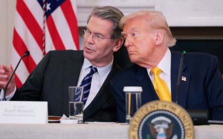 WASHINGTON PREVÊ ACORDO COM IRÃO PARA REABRIR ESTREITO DE ORMUZ
