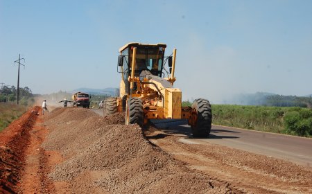 OBRAS PÚBLICAS REFORÇA INTERVENÇÕES RODOVIÁRIAS NO ICOLO E BENGO E CUANZA-SUL
