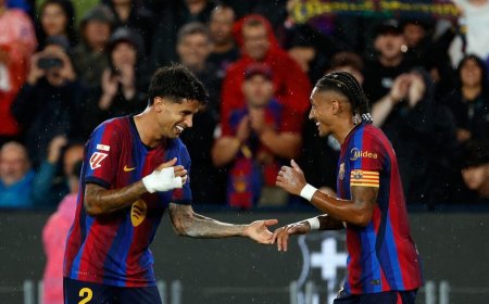 BARCELONA ‘‘DESPACHA’’ RACING COM GOLAÇO DE CANCELO E HAT-TRICK DE RAPHINHA