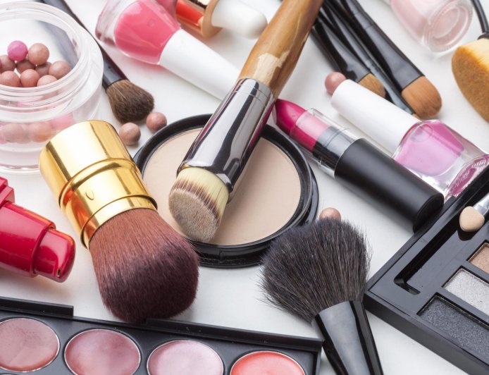 MAQUILHAGEM: BELEZA NATURAL OU AQUELE TOQUE QUE FAZ TODA A DIFERENÇA