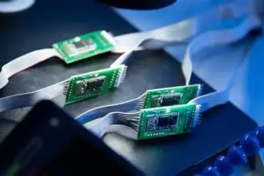 FABRICANTE CHINESA DE CHIPS DISPARA NA BOLSA E LIDERA MERCADO DA CHINA