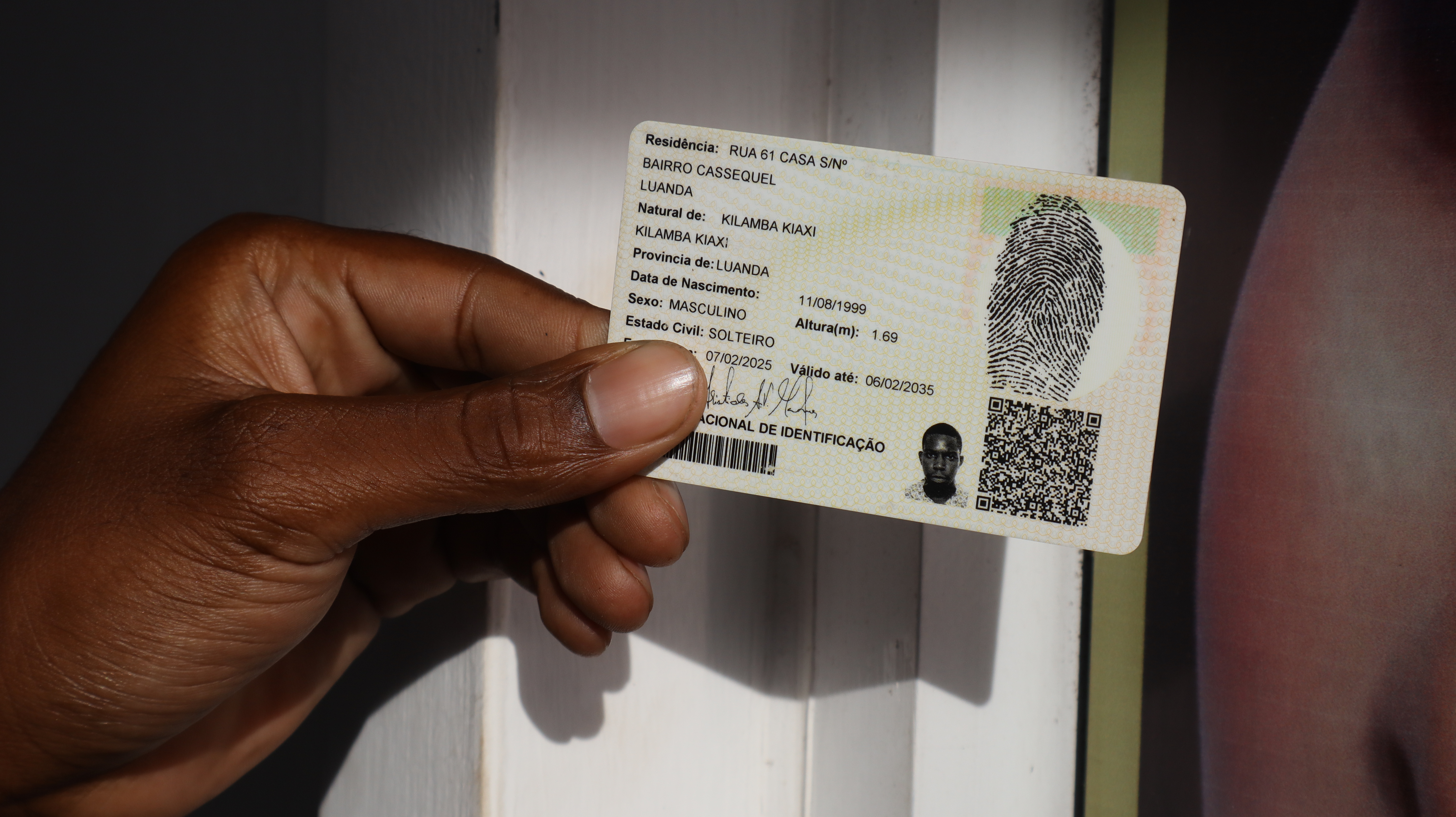 BI EM LUANDA: UTENTES PEDEM MAIS CELERIDADE E IDENTIFICAÇÃO EXPLICA PROCEDIMENTOS