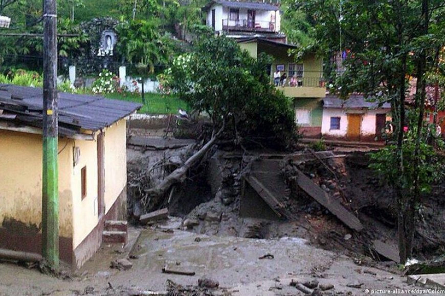 TERREMOTO DE 7,4 DEIXA MAIS DE 130 MORTOS NA COLÔMBIA E PROVOCA GRAVES DESTRUIÇÕES