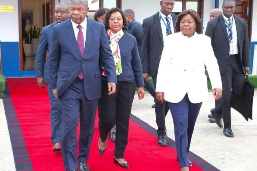JOÃO LOURENÇO REGRESSA A ANGOLA APÓS VISITA PRIVADA AO BRASIL