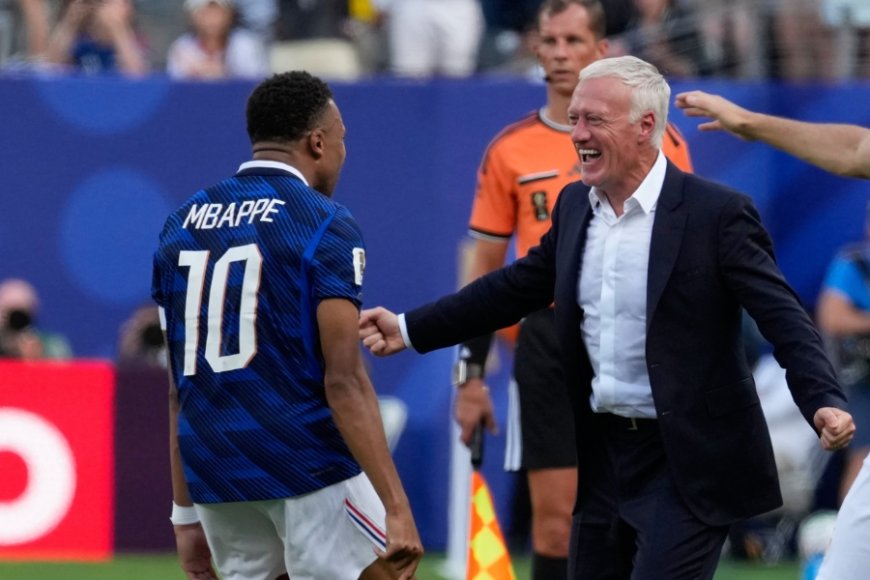 FRANÇA DERRUBA SUÉCIA COM DOIS GOLOS DE MBAPPÉ E AGUARDA POR PARAGUAI