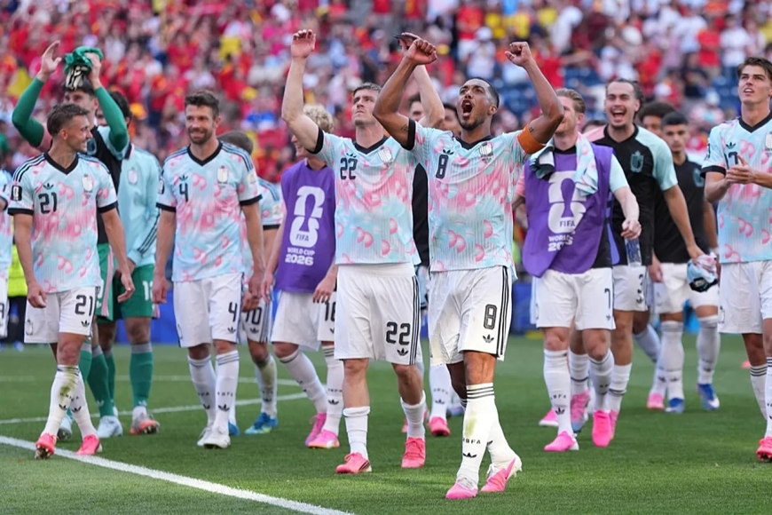 JÁ NÃO HÁ ANFITRIÕES NO MUNDIAL: BÉLGICA ELIMINA EUA COM GOLEADA