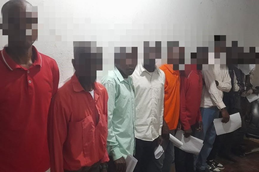 DETIDOS 11 CIDADÃOS QUE SE FAZIAM PASSAR POR EFECTIVOS DAS FAA EM MALANJE