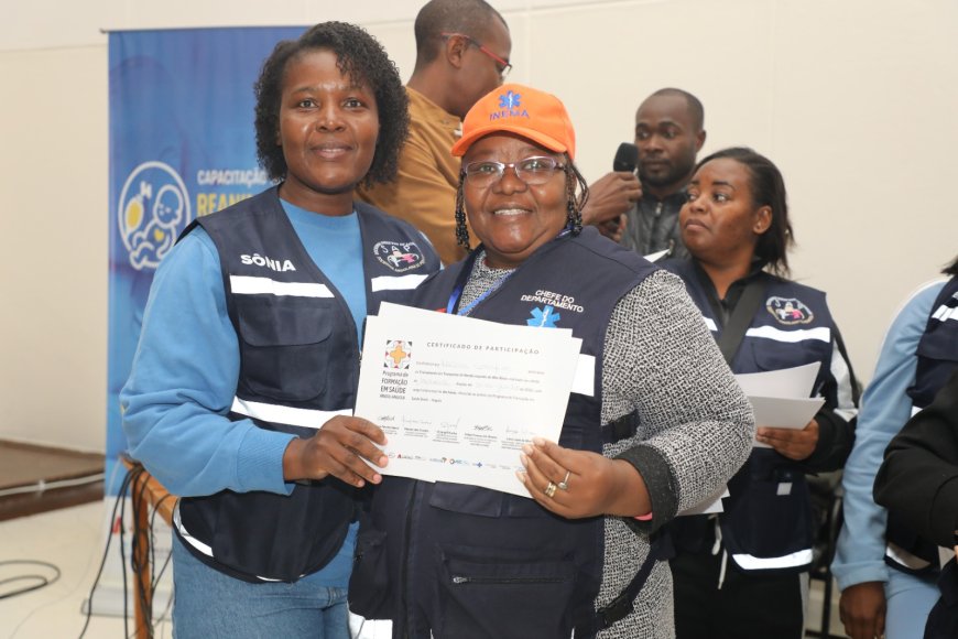 CAPACITAÇÃO EM REANIMAÇÃO NEONATAL FORMA 128 PROFISSIONAIS E PARTEIRAS NO NAMIBE