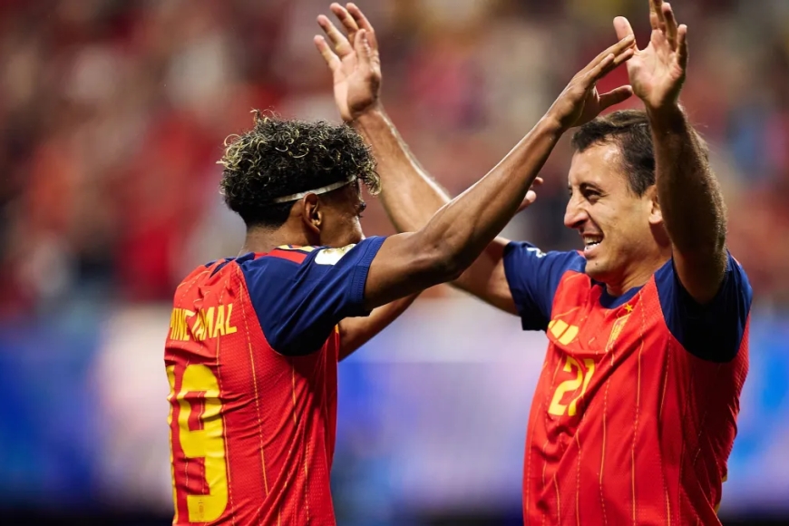ESPANHA ATROPELA ARÁBIA SAUDITA E SE RECUPERA NA COPA DO MUNDO