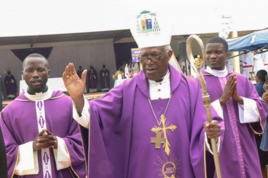 HUÍLA DESPEDE-SE DE DOM ZACARIAS KAMWENHO: ARCEBISPO EMÉRITO VAI A ENTERRAR ESTA QUINTA-FEIRA