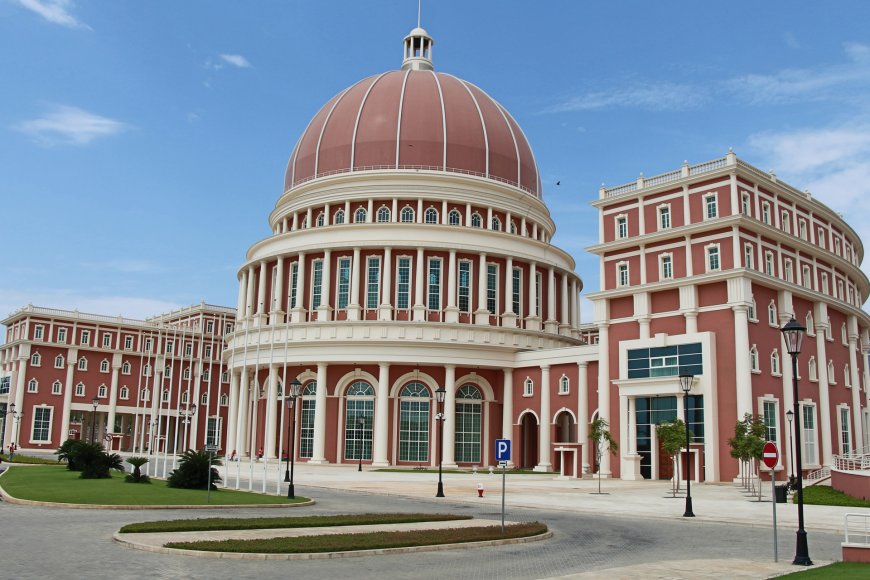 ASSEMBLEIA NACIONAL APROVA NA GLOBALIDADE PROPOSTA DE LEI CONTRA INFORMAÇÕES FALSAS NA INTERNET