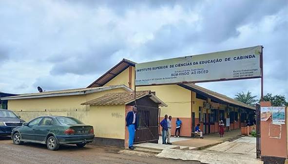 ISCED DE CABINDA RECUPERA CONDIÇÕES PARA RETOMAR FUNCIONAMENTO EM PLENO