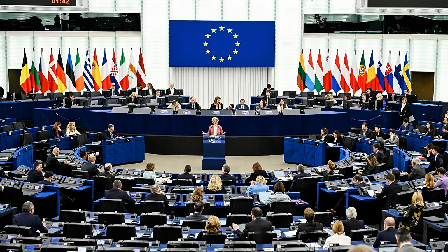 UNIÃO EUROPEIA ENFRENTA DIVISÕES SOBRE CHINA, ENERGIA E ORÇAMENTO ATÉ 2034