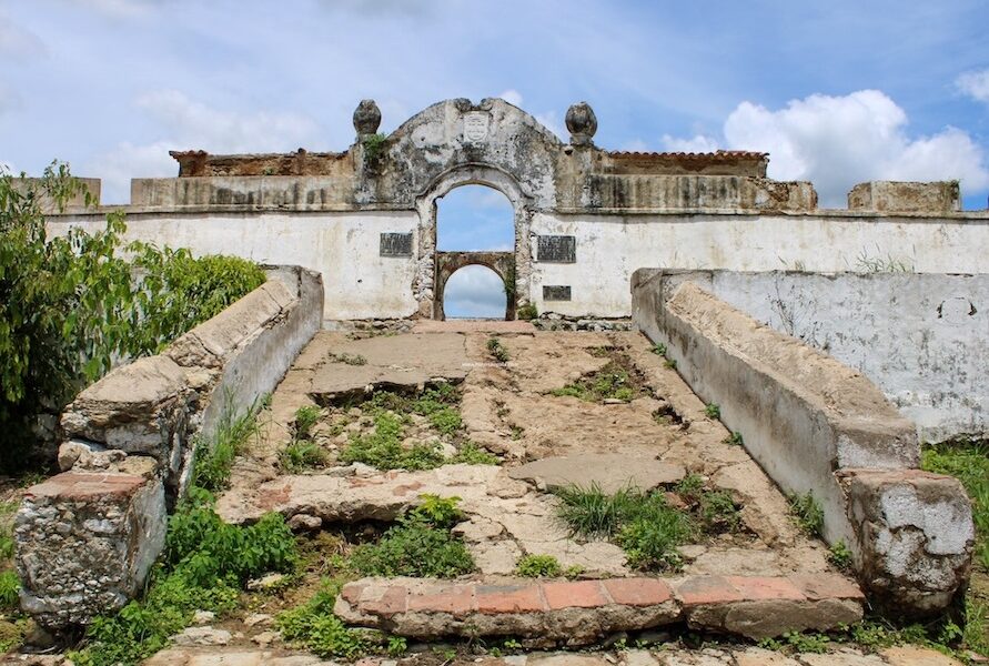 FORTALEZA DE MASSANGANO PREPARA-SE PARA RECUPERAR O SEU VALOR HISTÓRICO