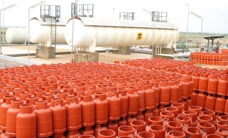 IMPORTAÇÕES GARANTIRAM 33,9% DO GÁS DE COZINHA DISPONÍVEL EM ANGOLA NO TERCEIRO TRIMESTRE